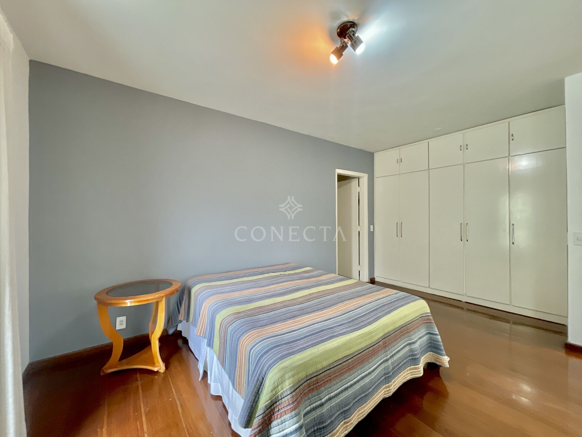 Casa, 4 quartos, 350 m² - Foto 32