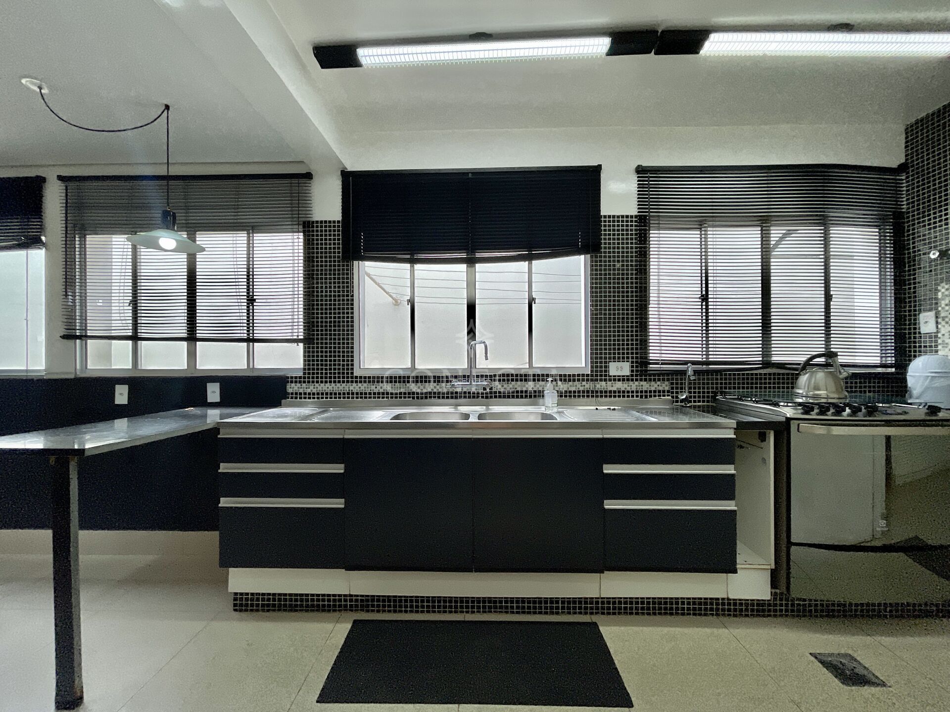 Casa, 4 quartos, 350 m² - Foto 19