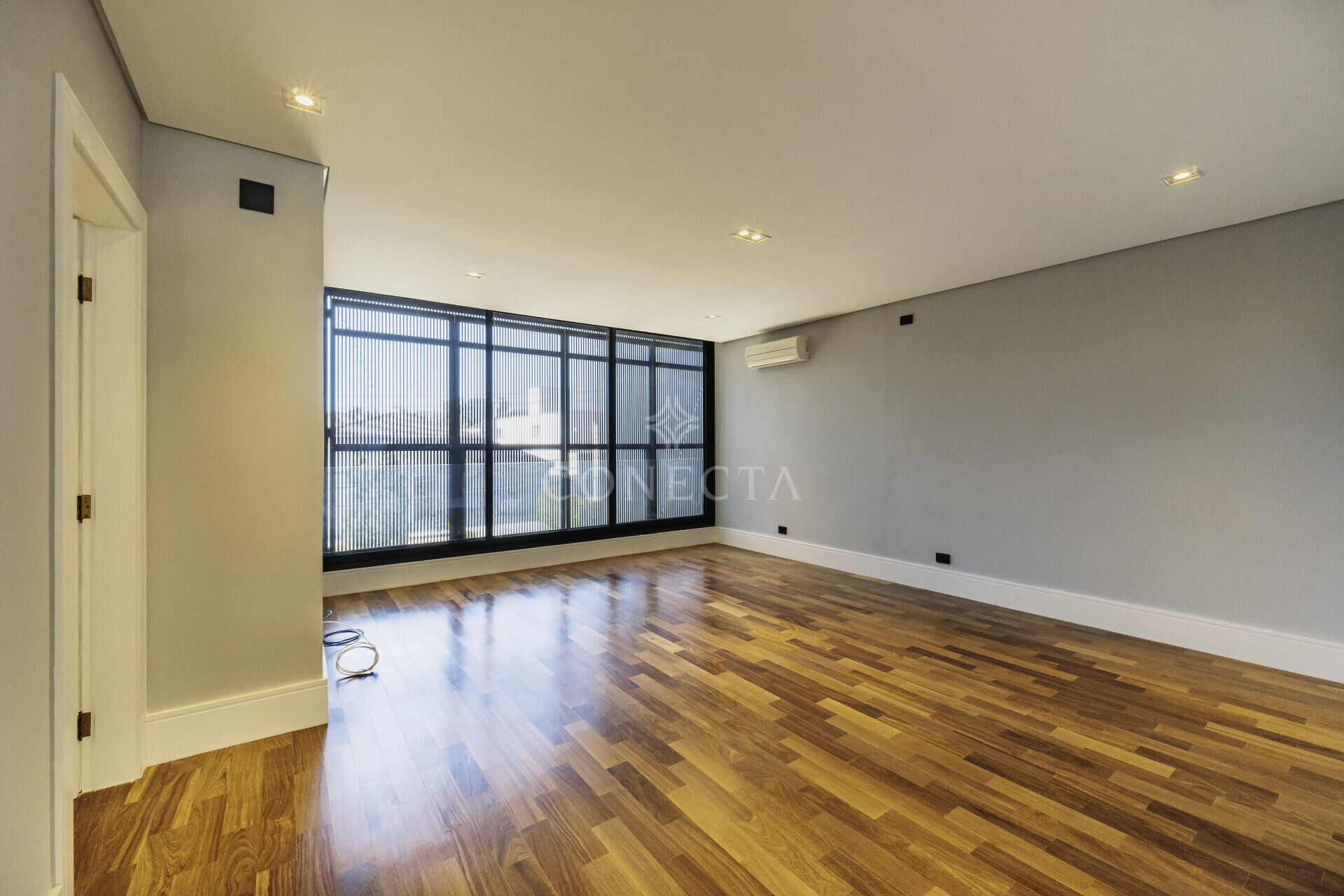 Casa à venda com 4 quartos, 450m² - Foto 11