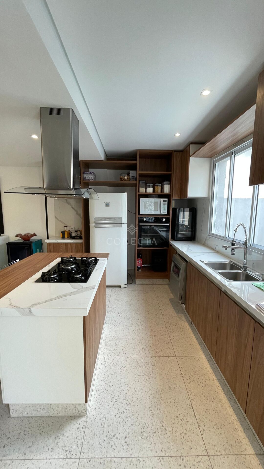 Casa, 4 quartos, 272 m² - Foto 9