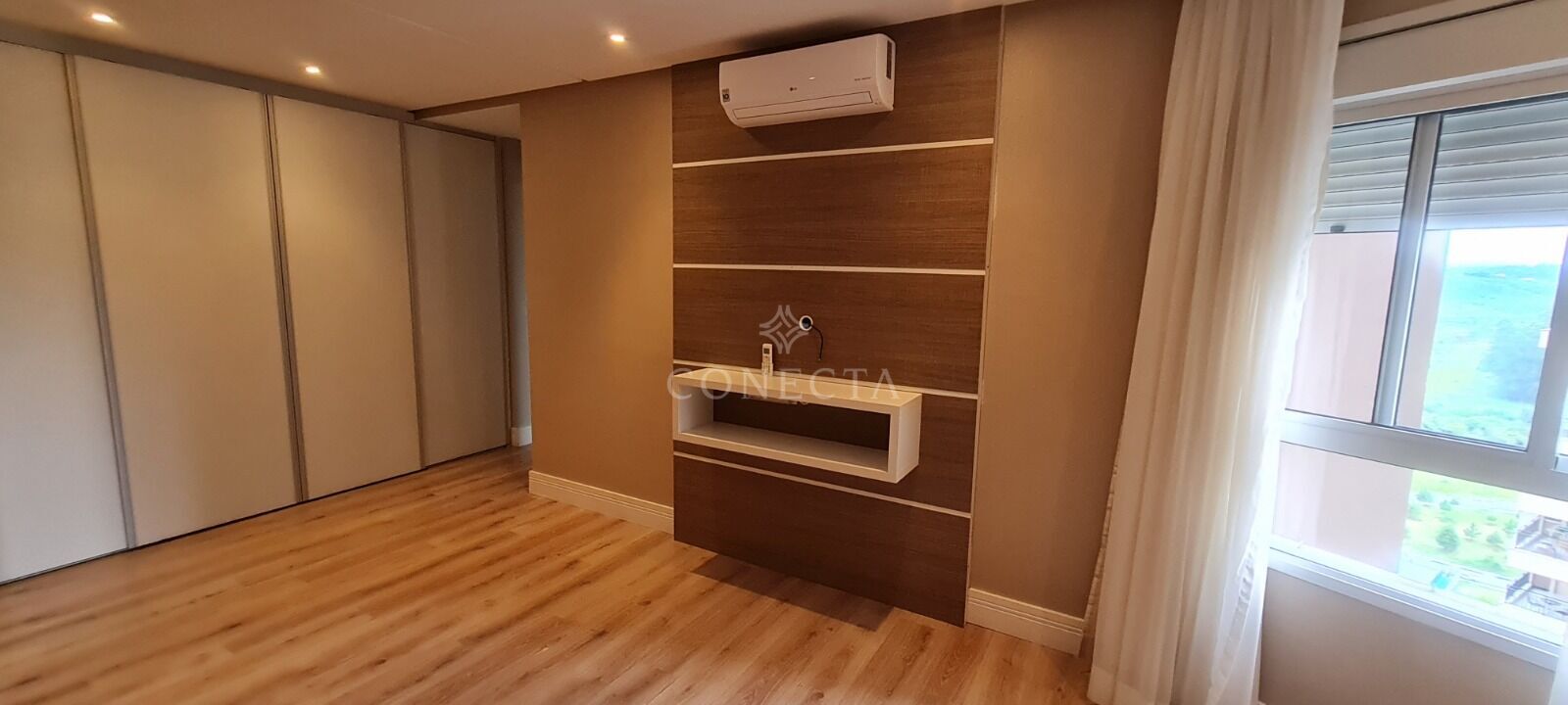 Apartamento, 3 quartos, 196 m² - Foto 2