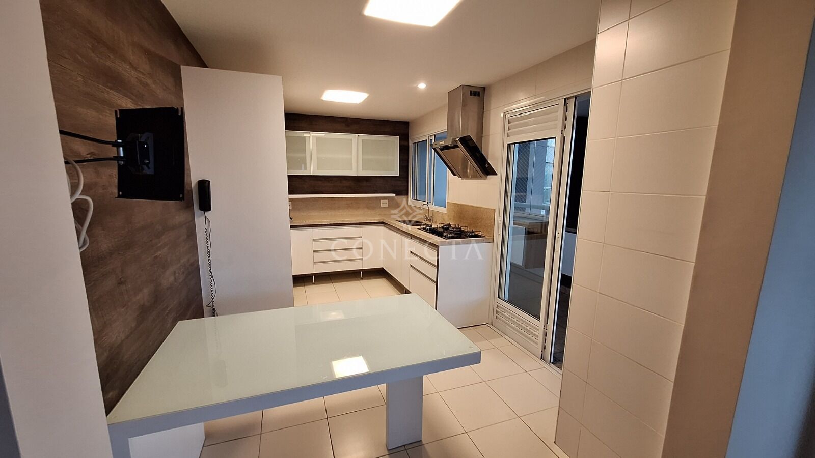 Apartamento, 3 quartos, 196 m² - Foto 5