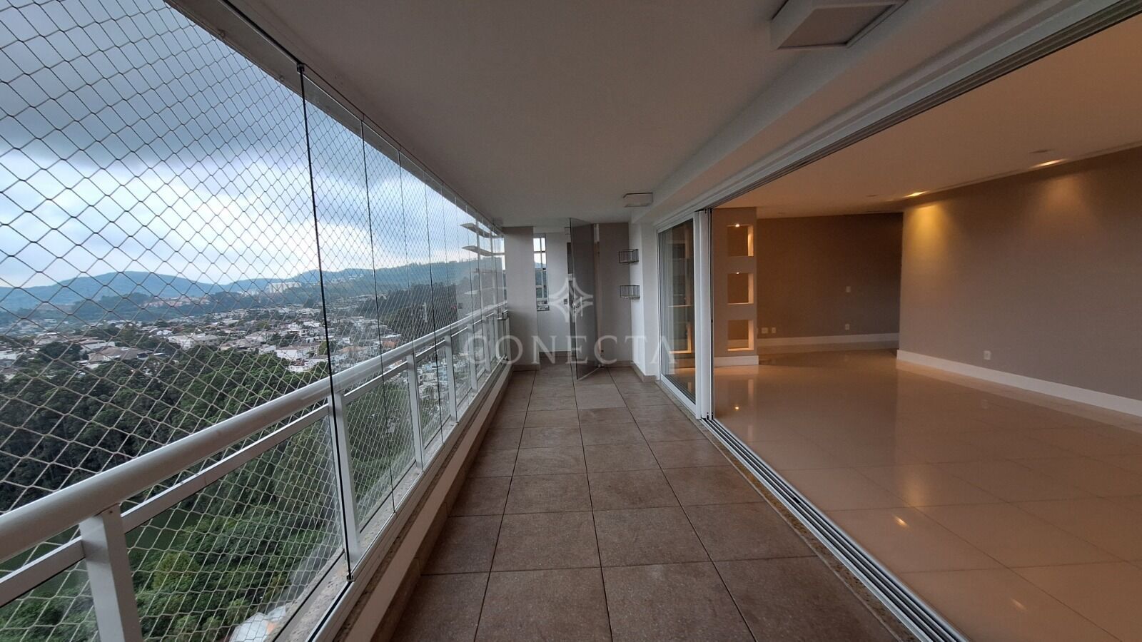 Apartamento, 3 quartos, 196 m² - Foto 3