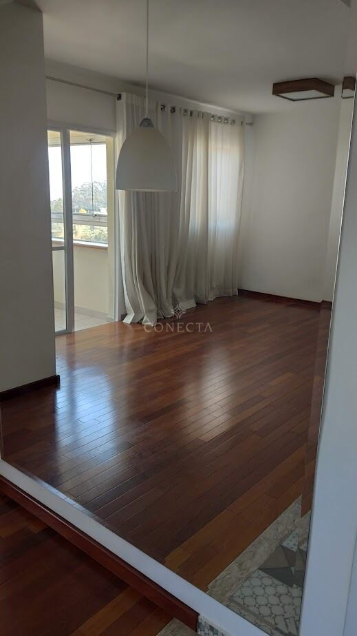 Apartamento à venda com 3 quartos, 72m² - Foto 2