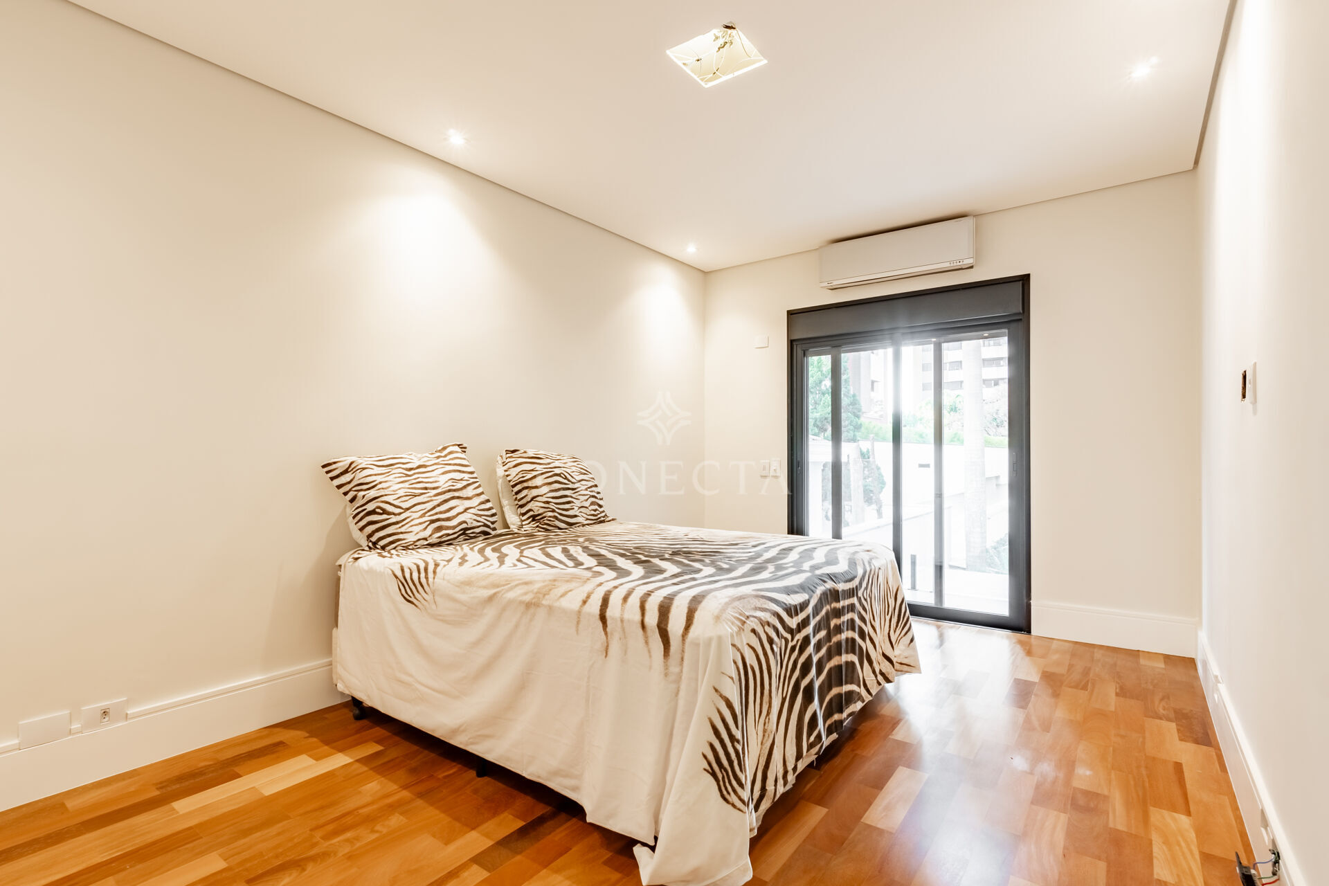 Casa, 4 quartos, 650 m² - Foto 37