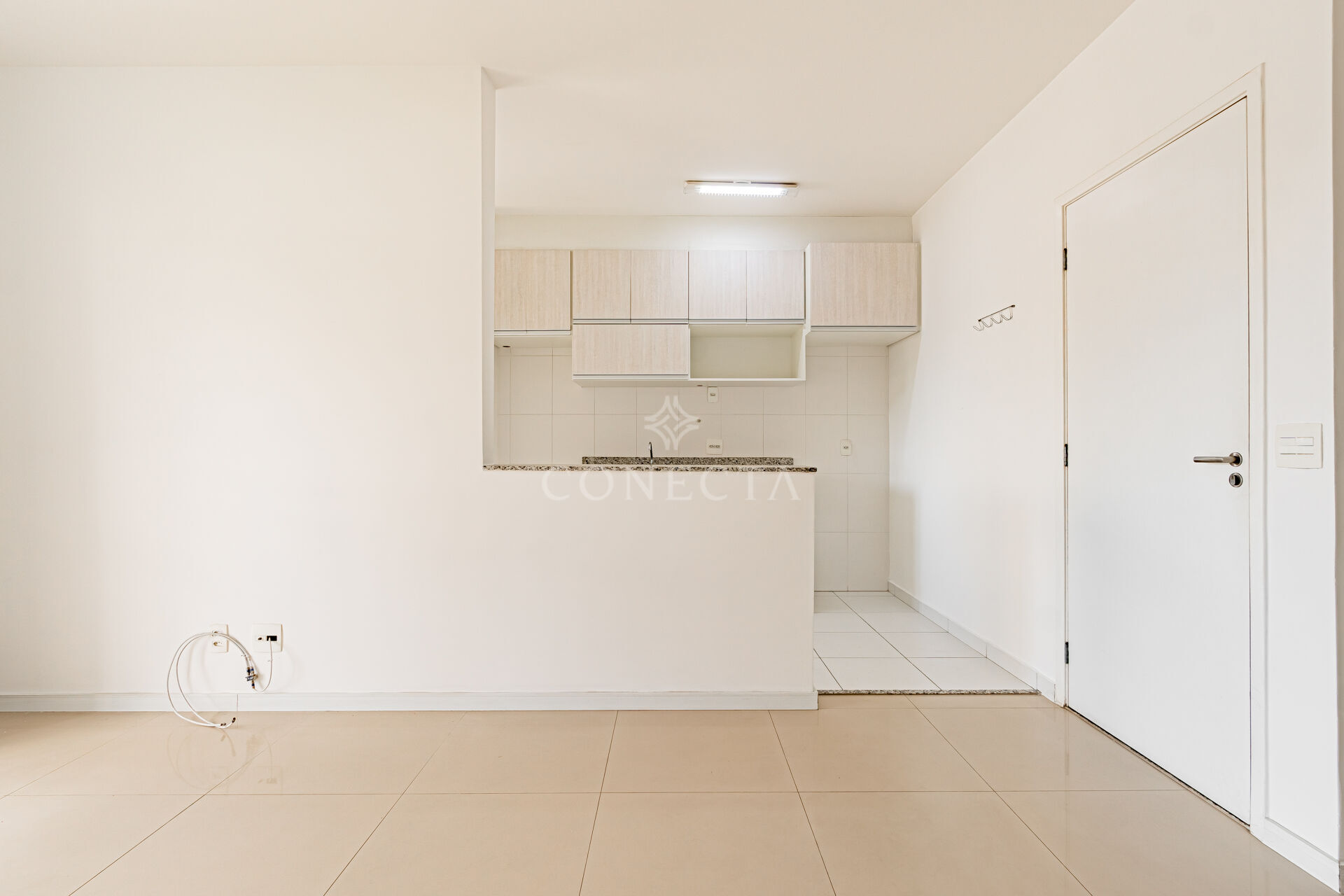 Apartamento para alugar com 3 quartos, 73m² - Foto 2