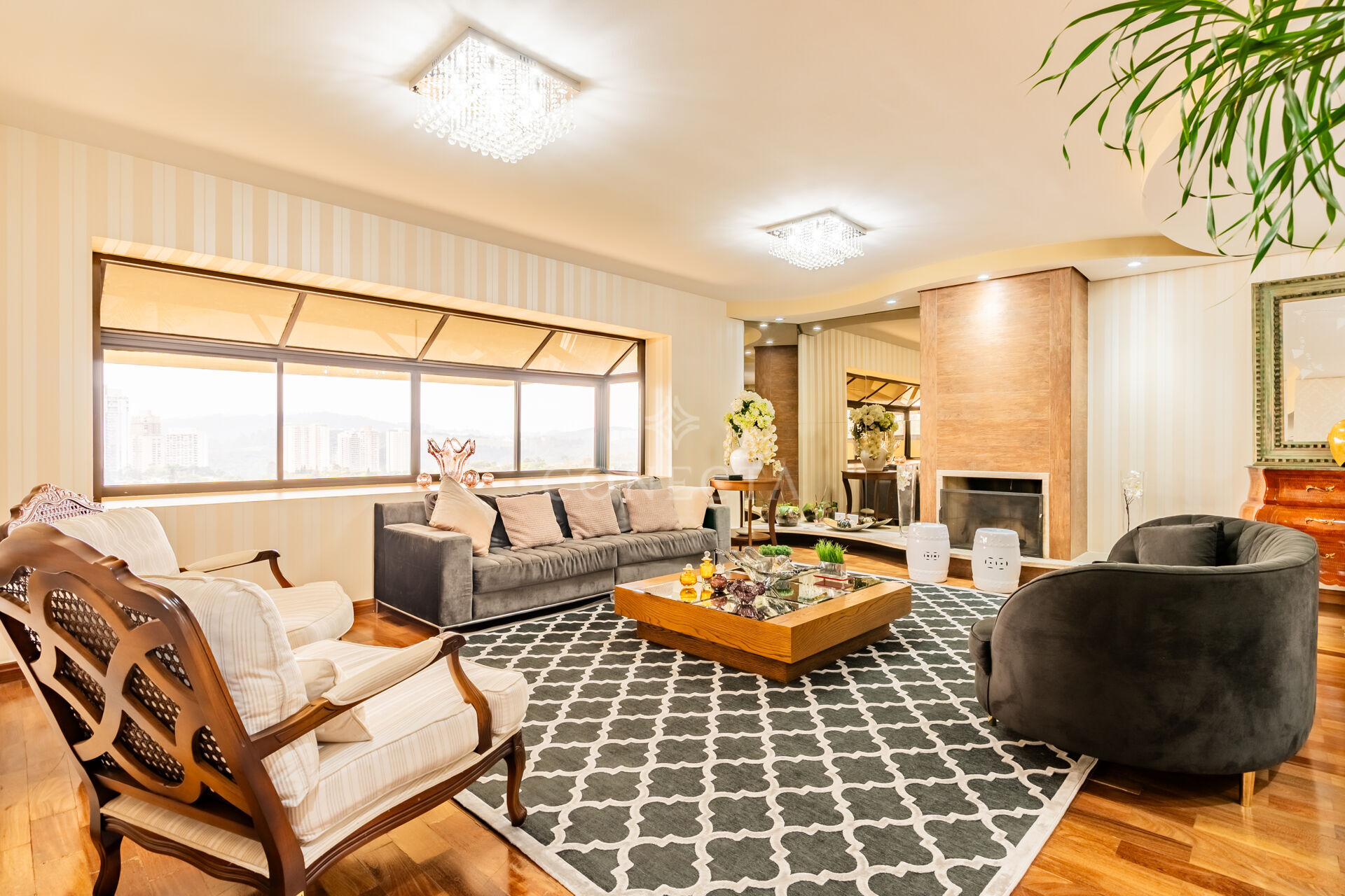 Apartamento, 3 quartos, 300 m² - Foto 2