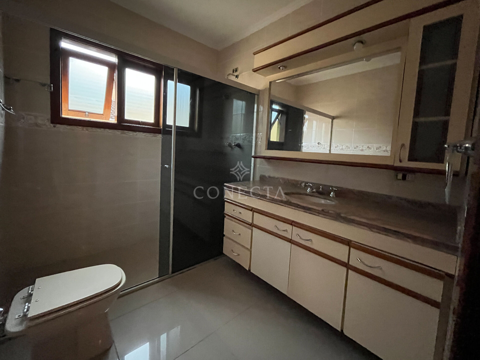 Casa à venda com 4 quartos, 450m² - Foto 17