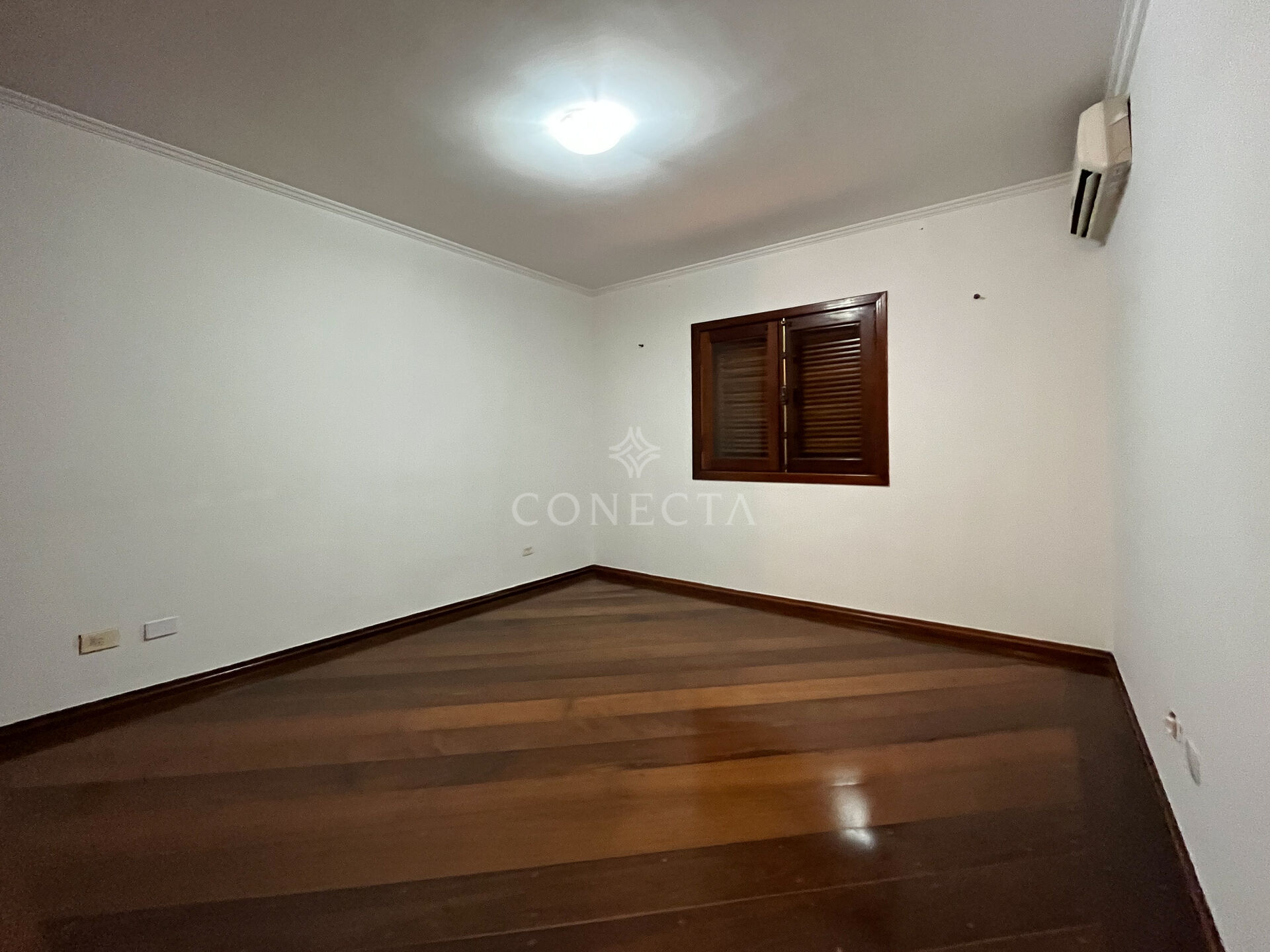 Casa à venda com 4 quartos, 450m² - Foto 11