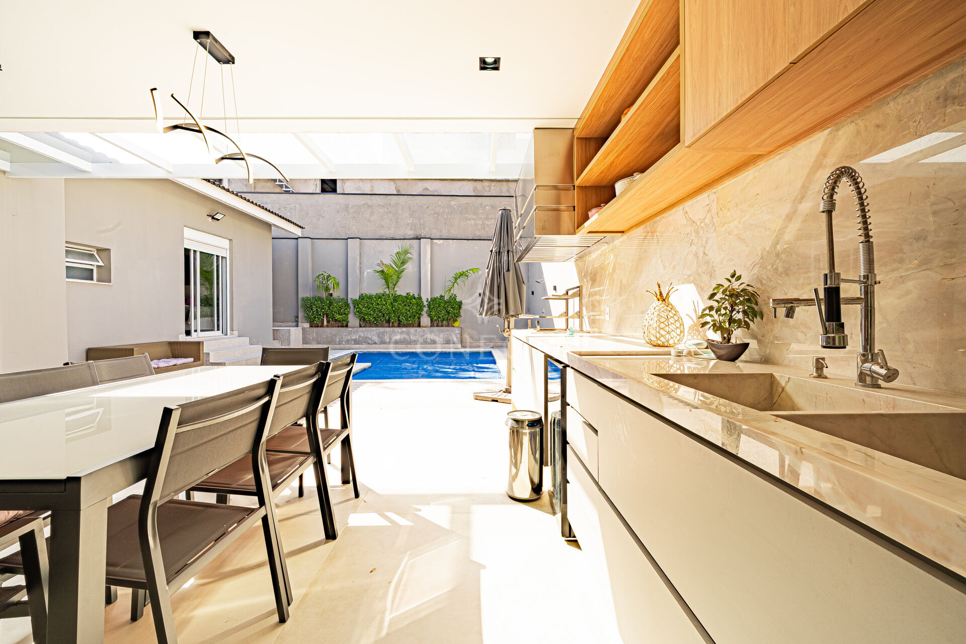 Casa, 4 quartos, 350 m² - Foto 9