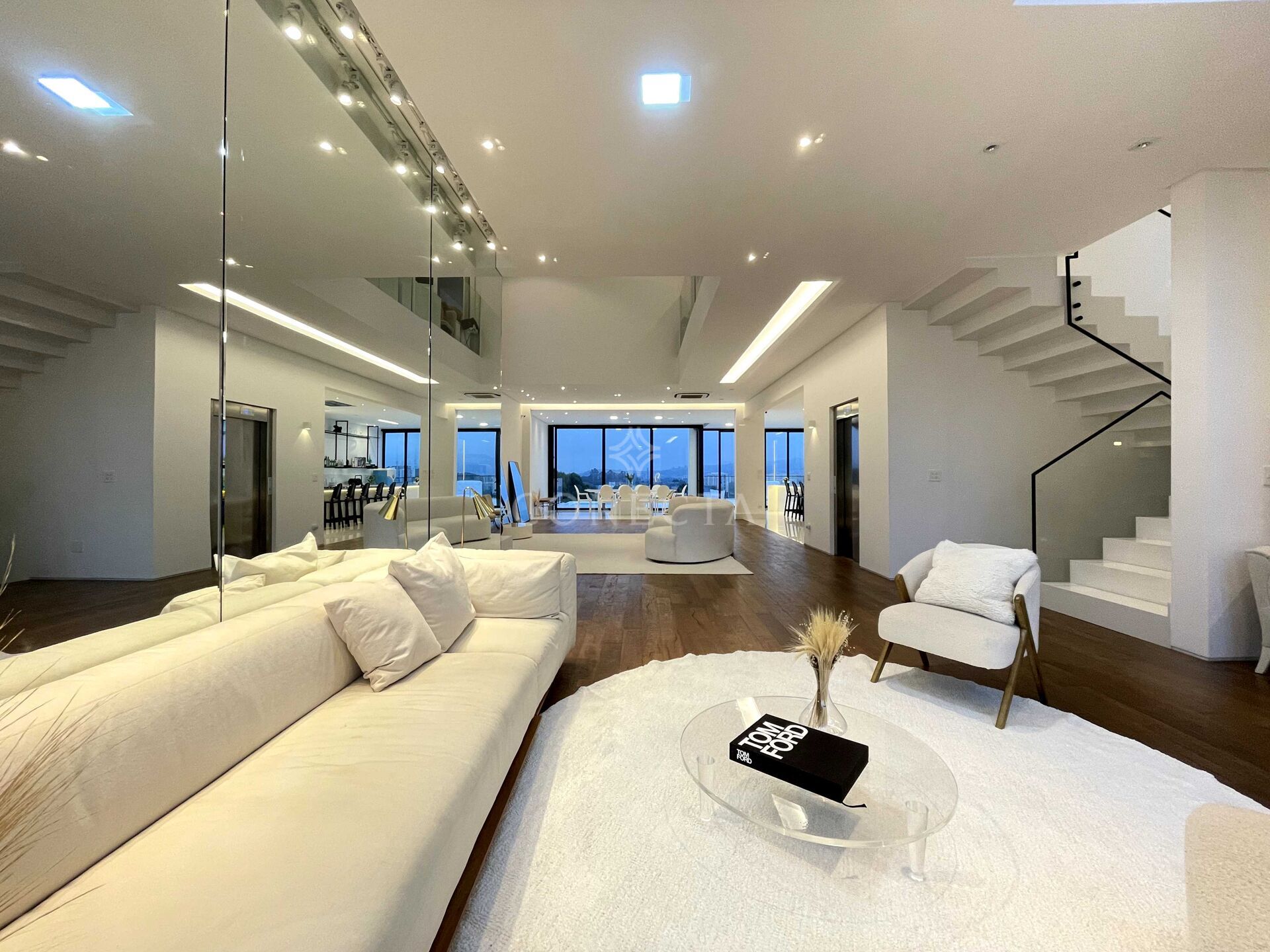 Casa, 4 quartos, 650 m² - Foto 3