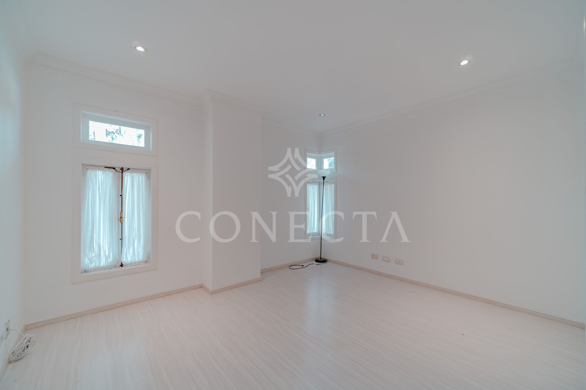 Casa à venda com 3 quartos, 375m² - Foto 14