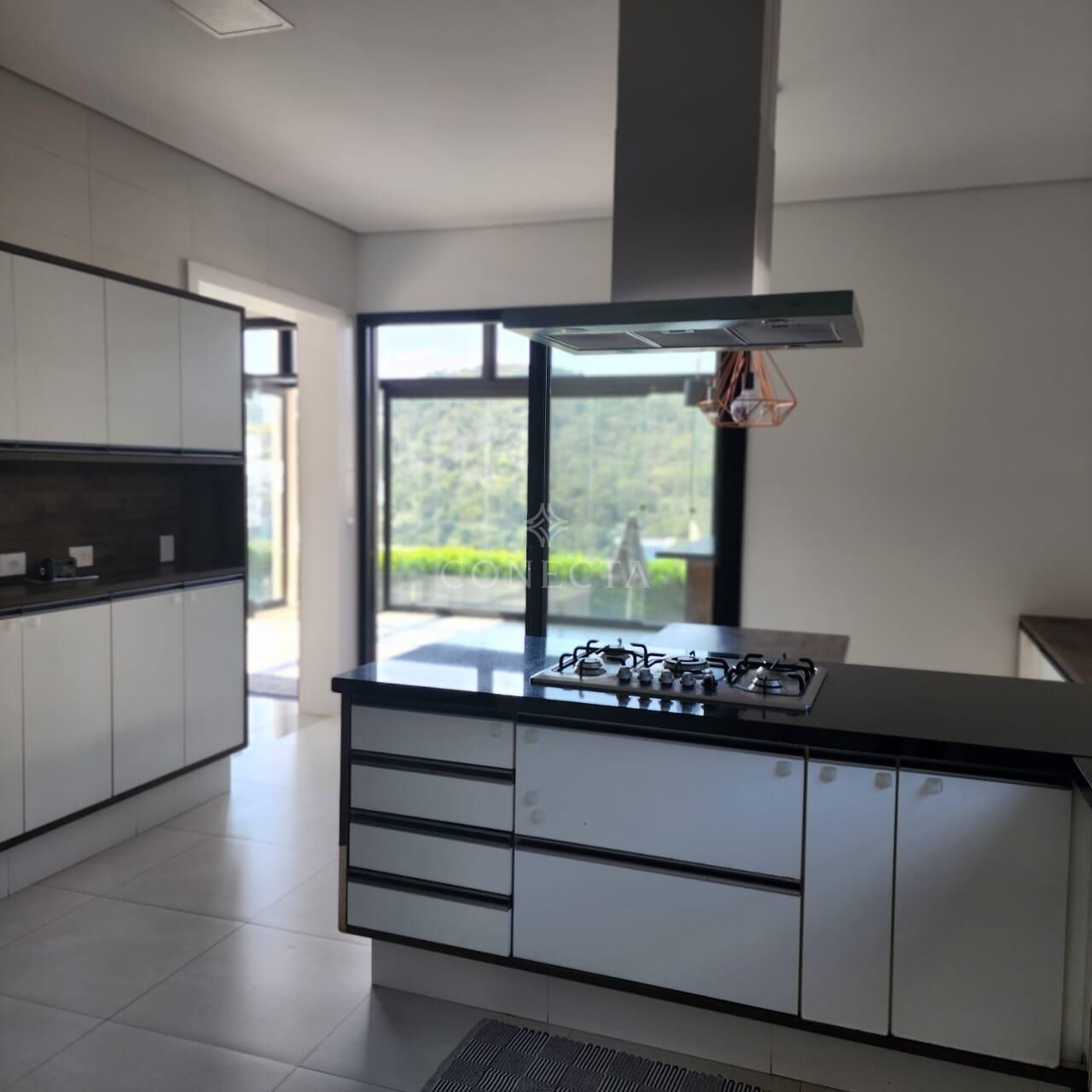 Casa à venda com 4 quartos, 440m² - Foto 8