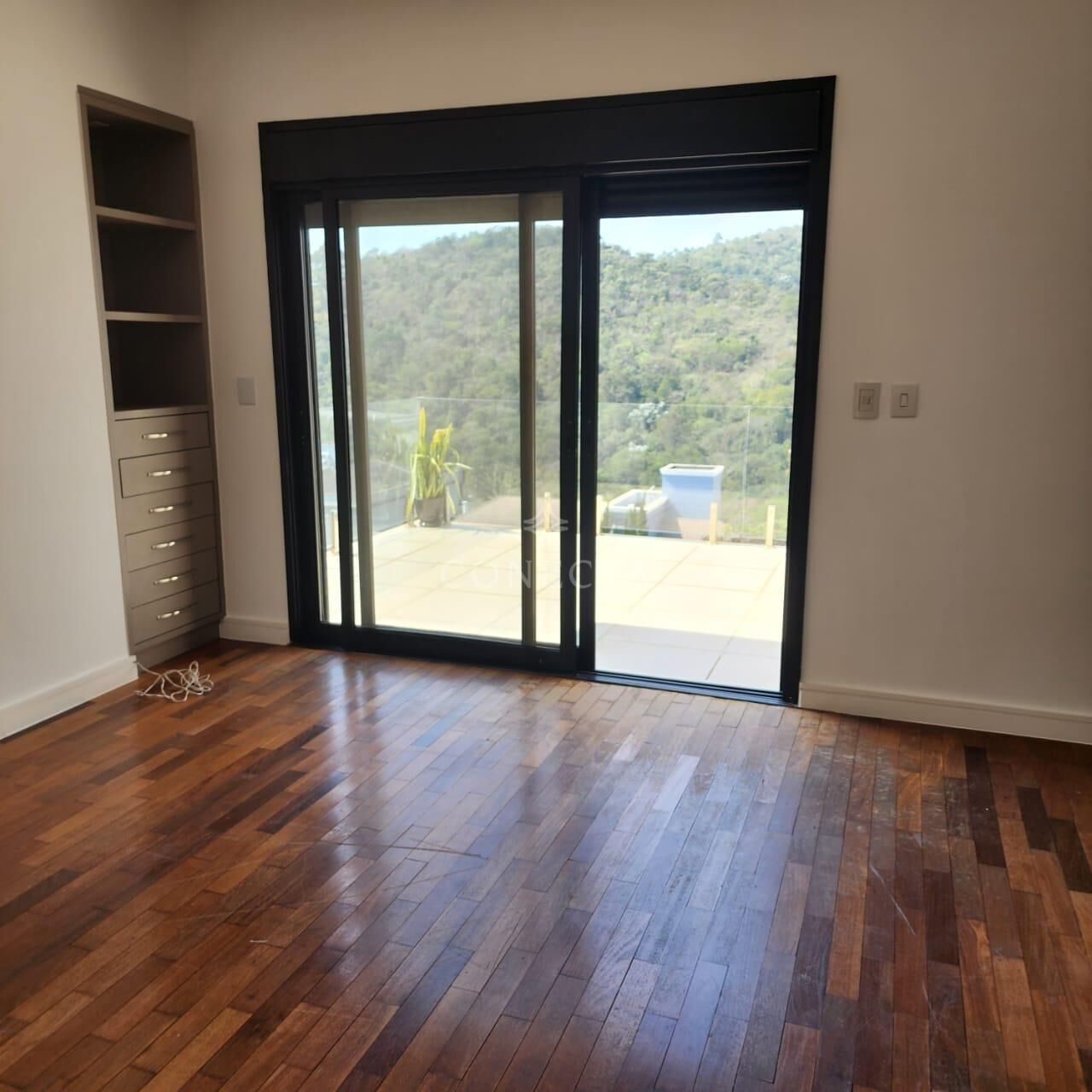 Casa à venda com 4 quartos, 440m² - Foto 18