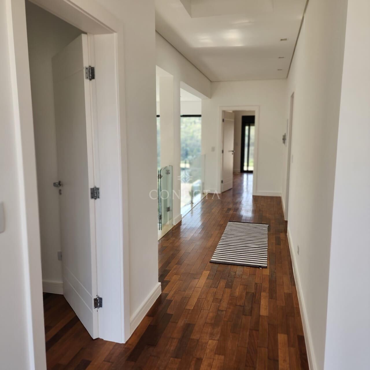 Casa à venda com 4 quartos, 440m² - Foto 12