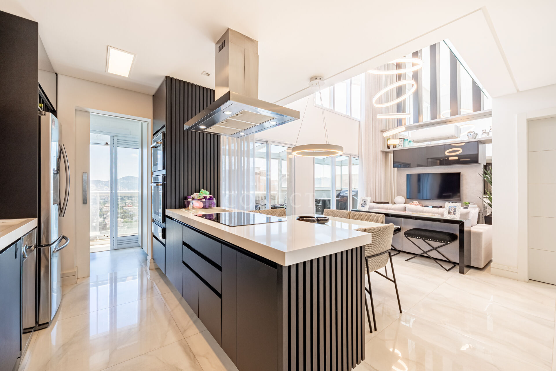 Apartamento, 3 quartos, 134 m² - Foto 1