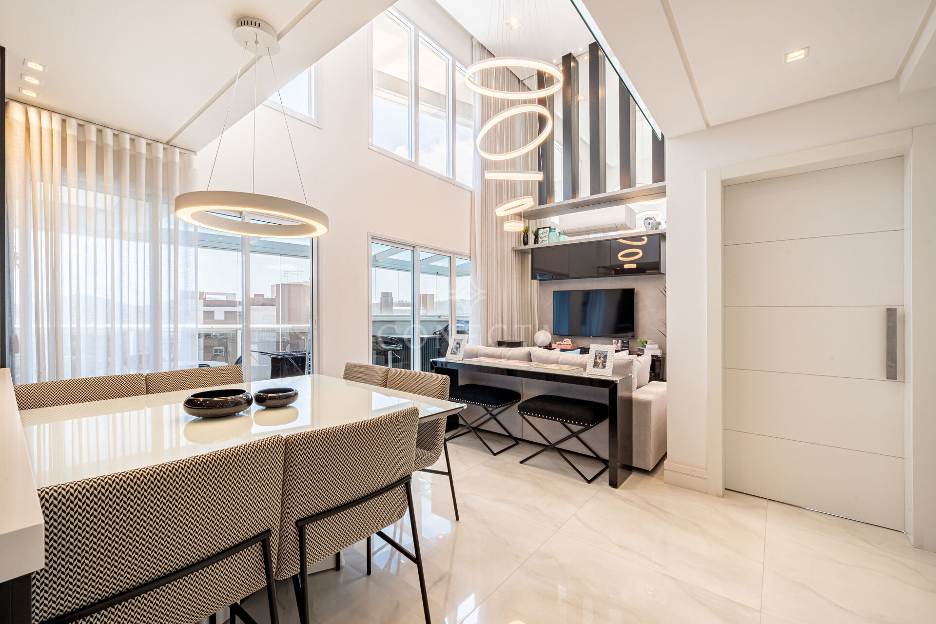 Apartamento, 3 quartos, 134 m² - Foto 3