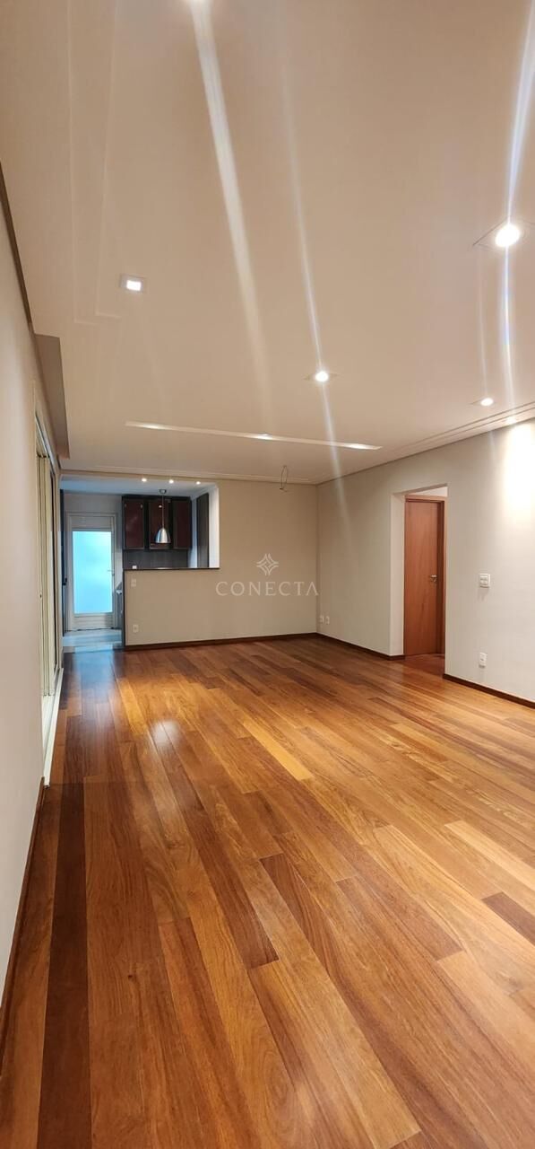 Apartamento à venda com 4 quartos, 156m² - Foto 1