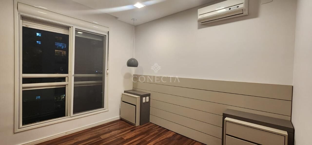 Apartamento à venda com 4 quartos, 156m² - Foto 12