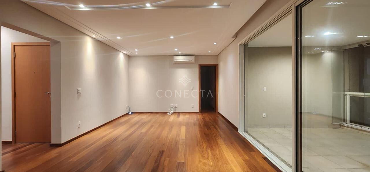 Apartamento à venda com 4 quartos, 156m² - Foto 2