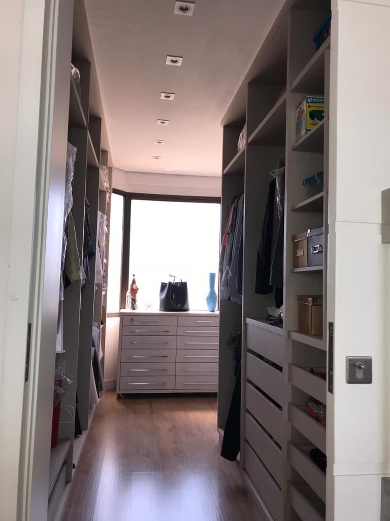 Apartamento à venda com 3 quartos, 212m² - Foto 25