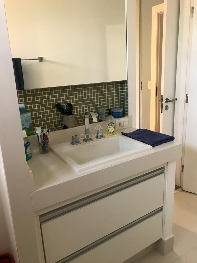 Apartamento à venda com 3 quartos, 212m² - Foto 37