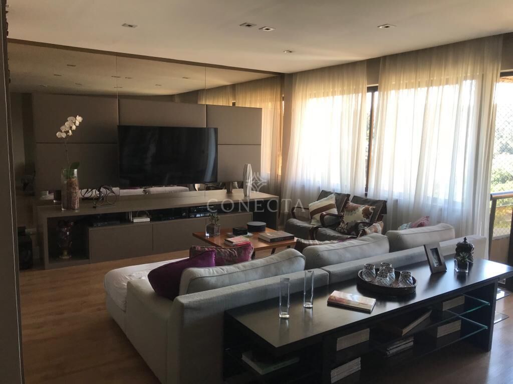 Apartamento à venda com 3 quartos, 212m² - Foto 3