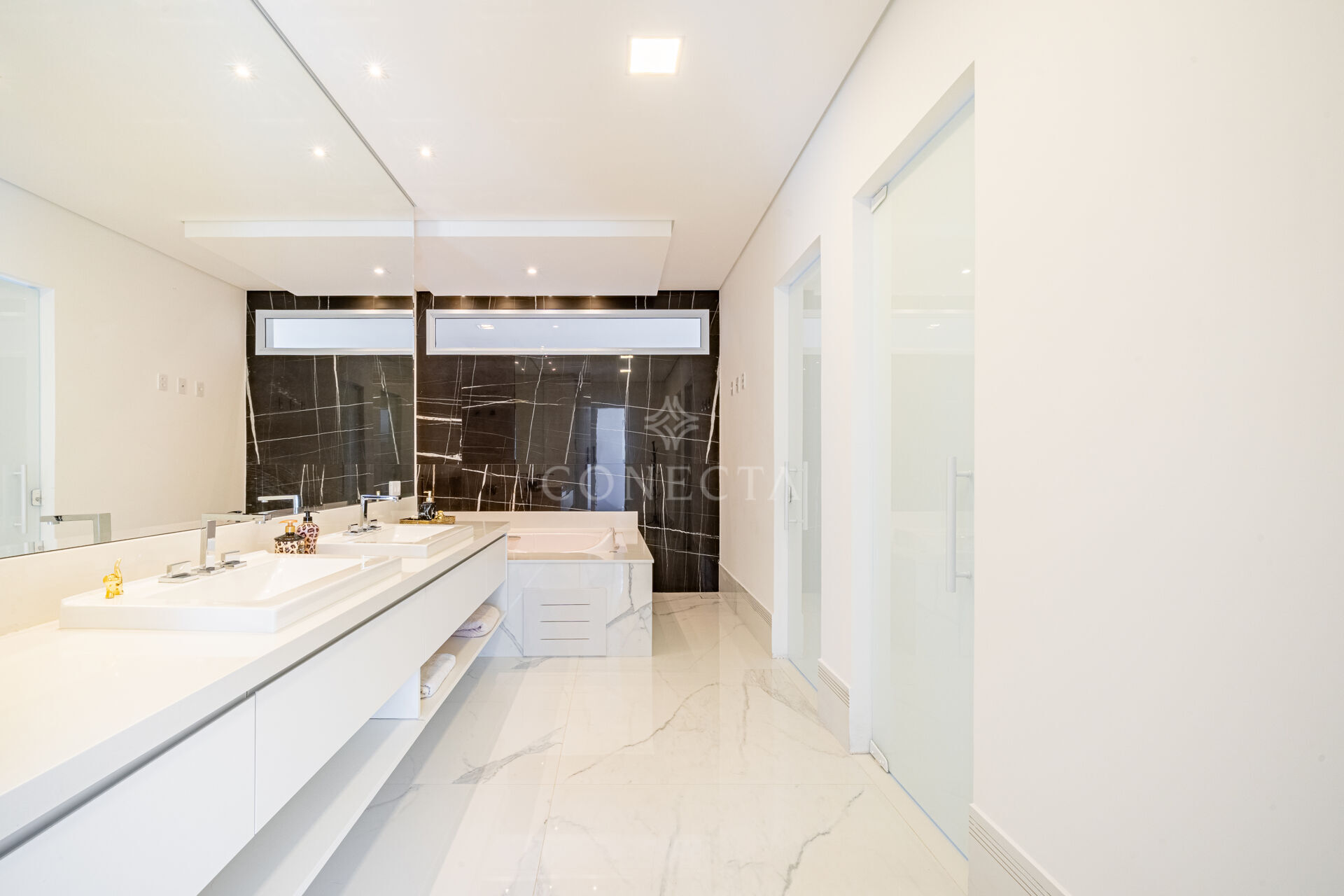 Casa, 4 quartos, 550 m² - Foto 32