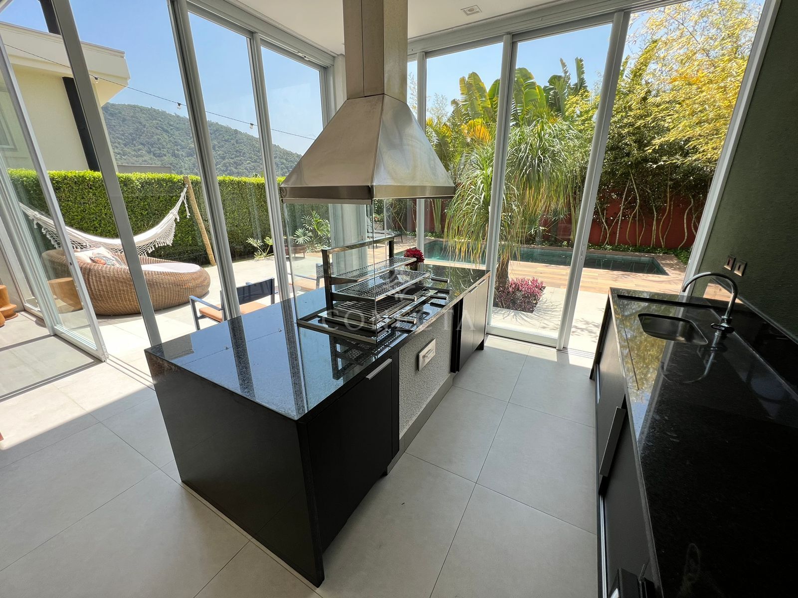 Casa à venda com 4 quartos, 425m² - Foto 5