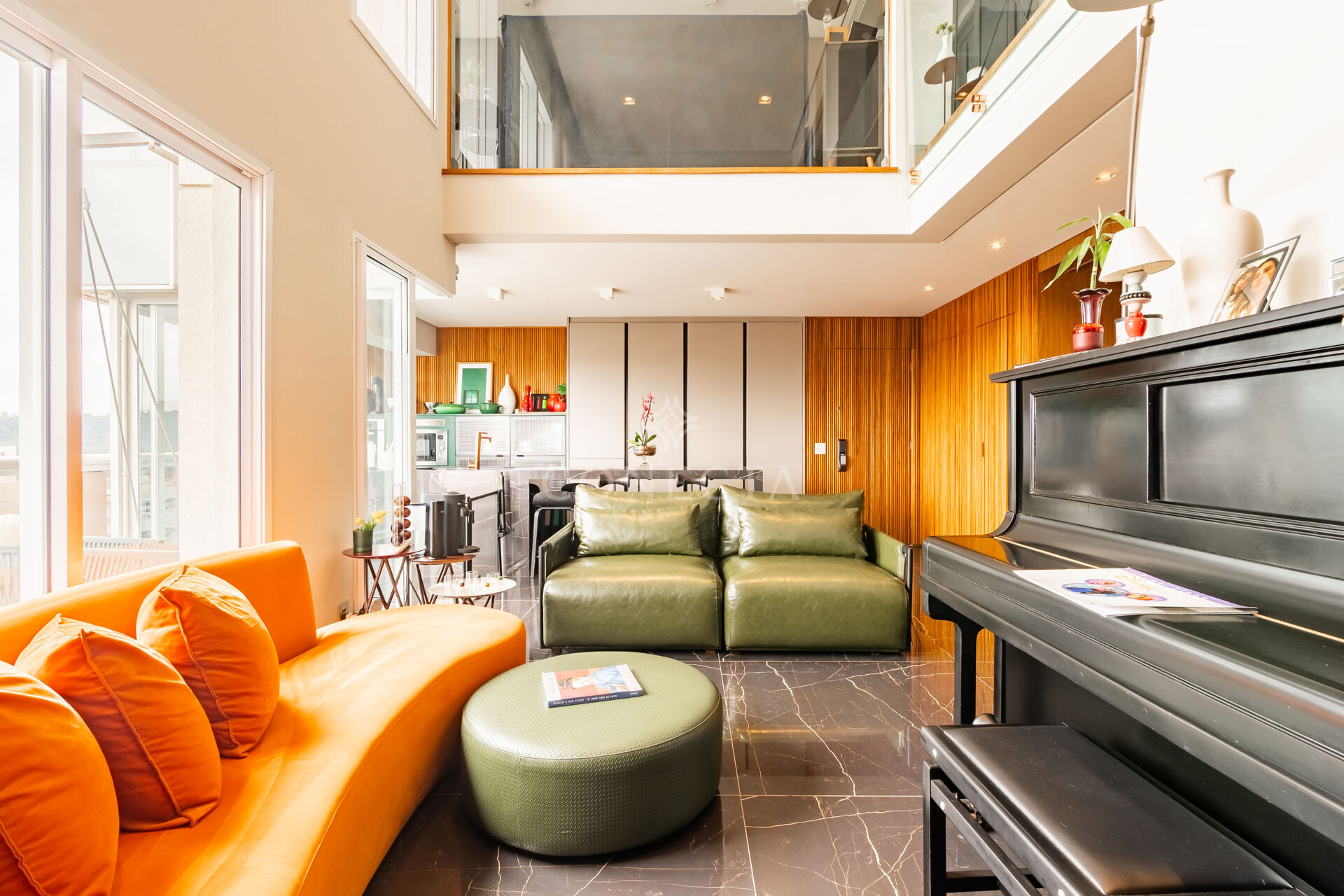 Cobertura, 3 quartos, 215 m² - Foto 4