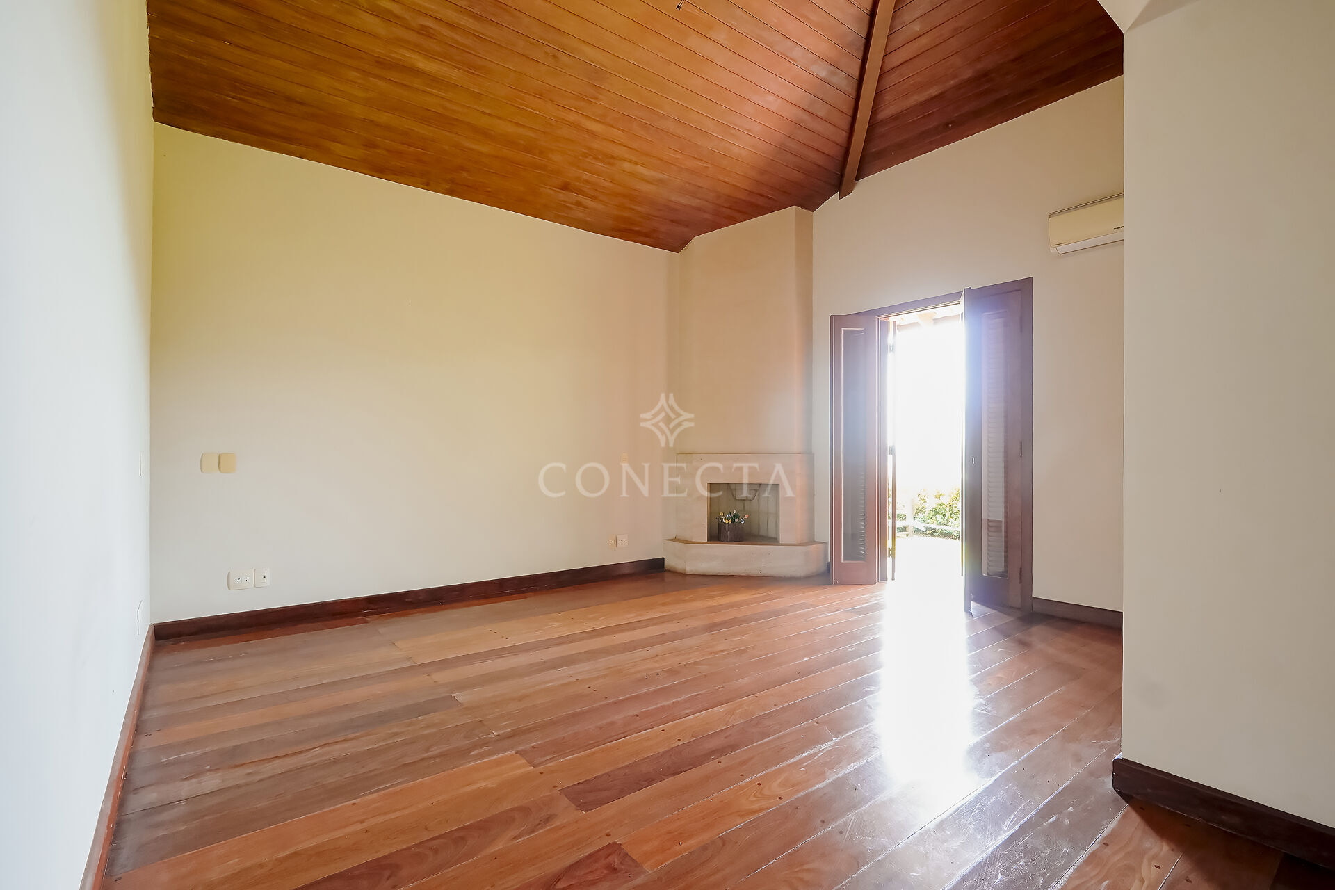 Casa à venda com 4 quartos, 980m² - Foto 26