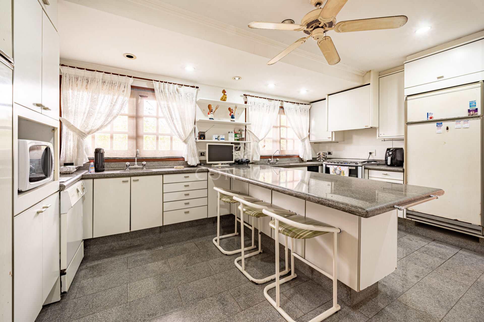 Casa à venda com 5 quartos, 906m² - Foto 13
