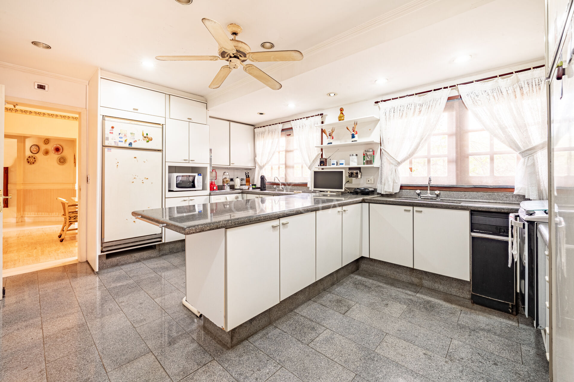 Casa à venda com 5 quartos, 906m² - Foto 12