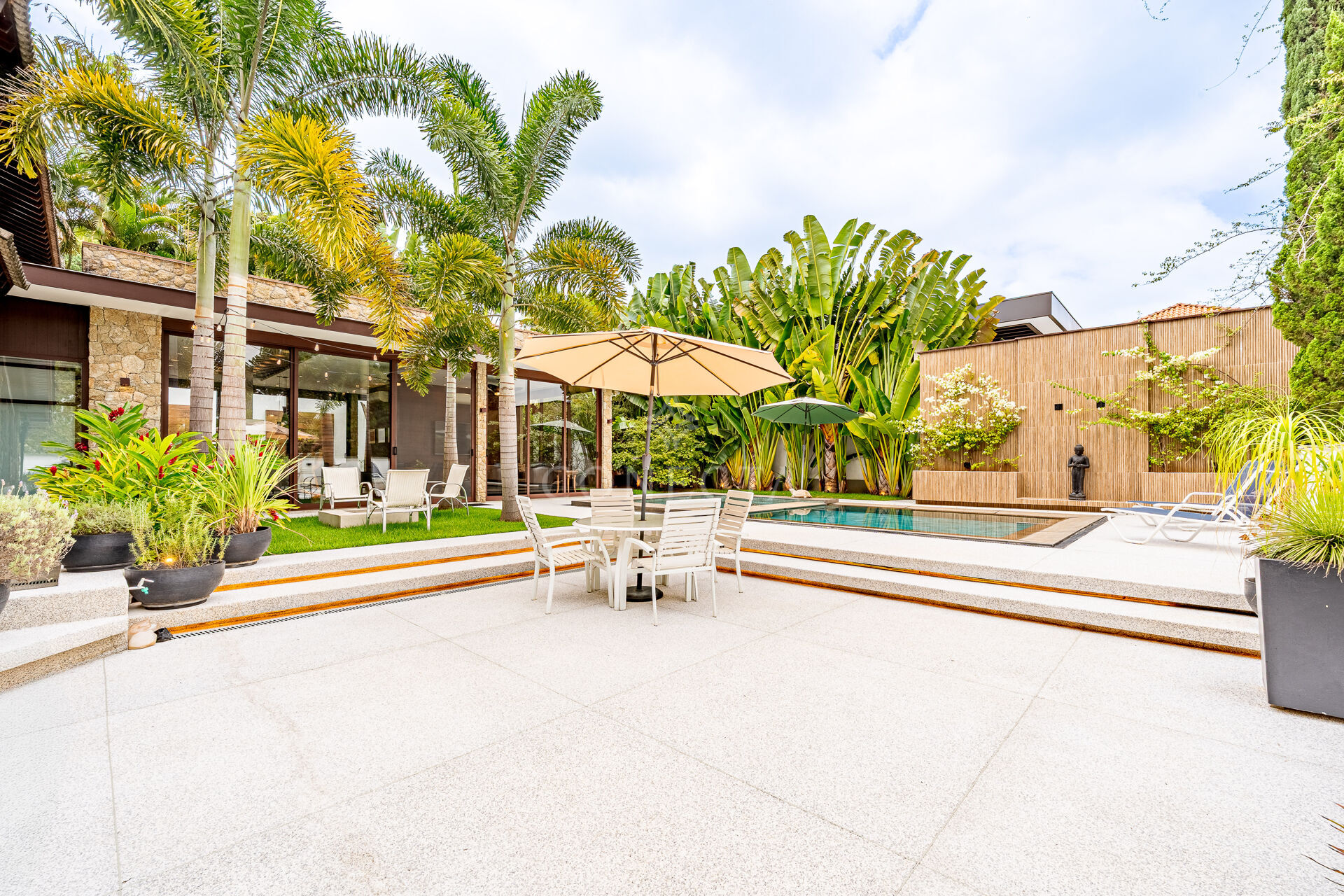 Casa, 4 quartos, 704 m² - Foto 26