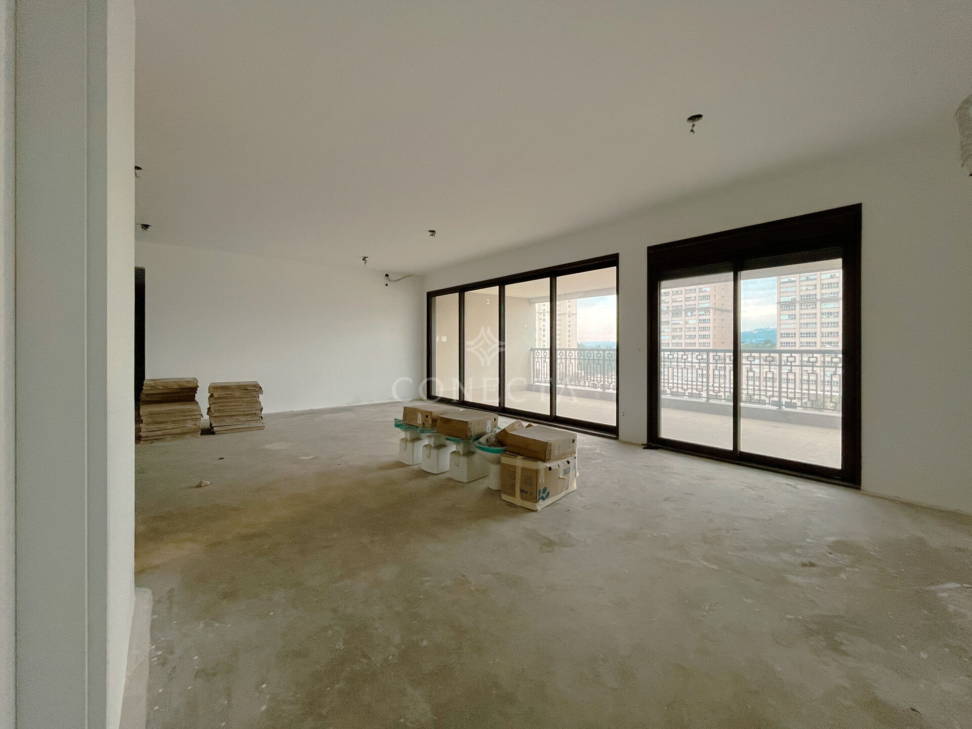 Apartamento à venda com 3 quartos, 330m² - Foto 3