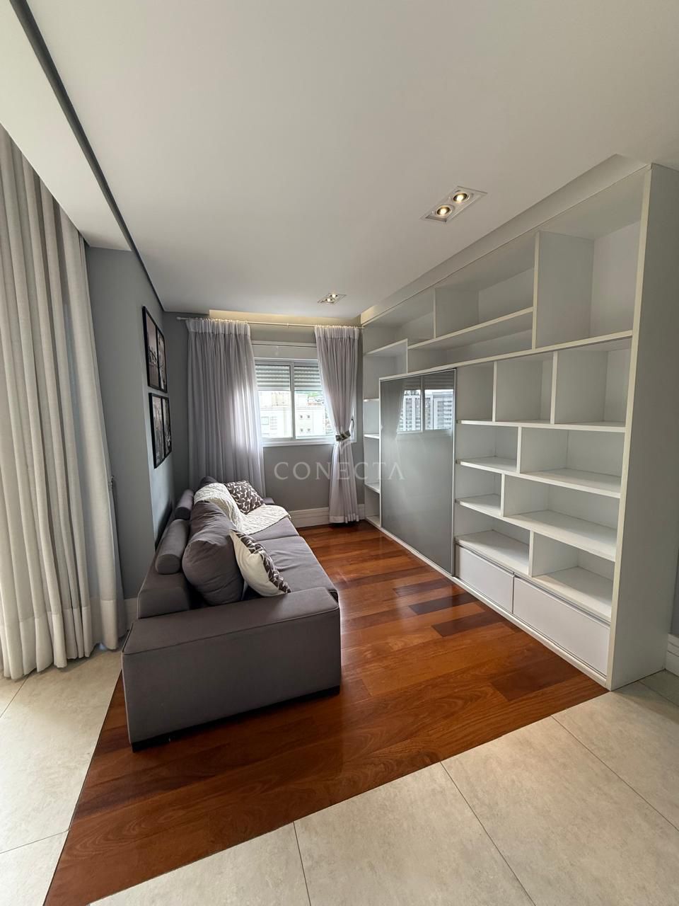 Apartamento à venda com 2 quartos, 106m² - Foto 2