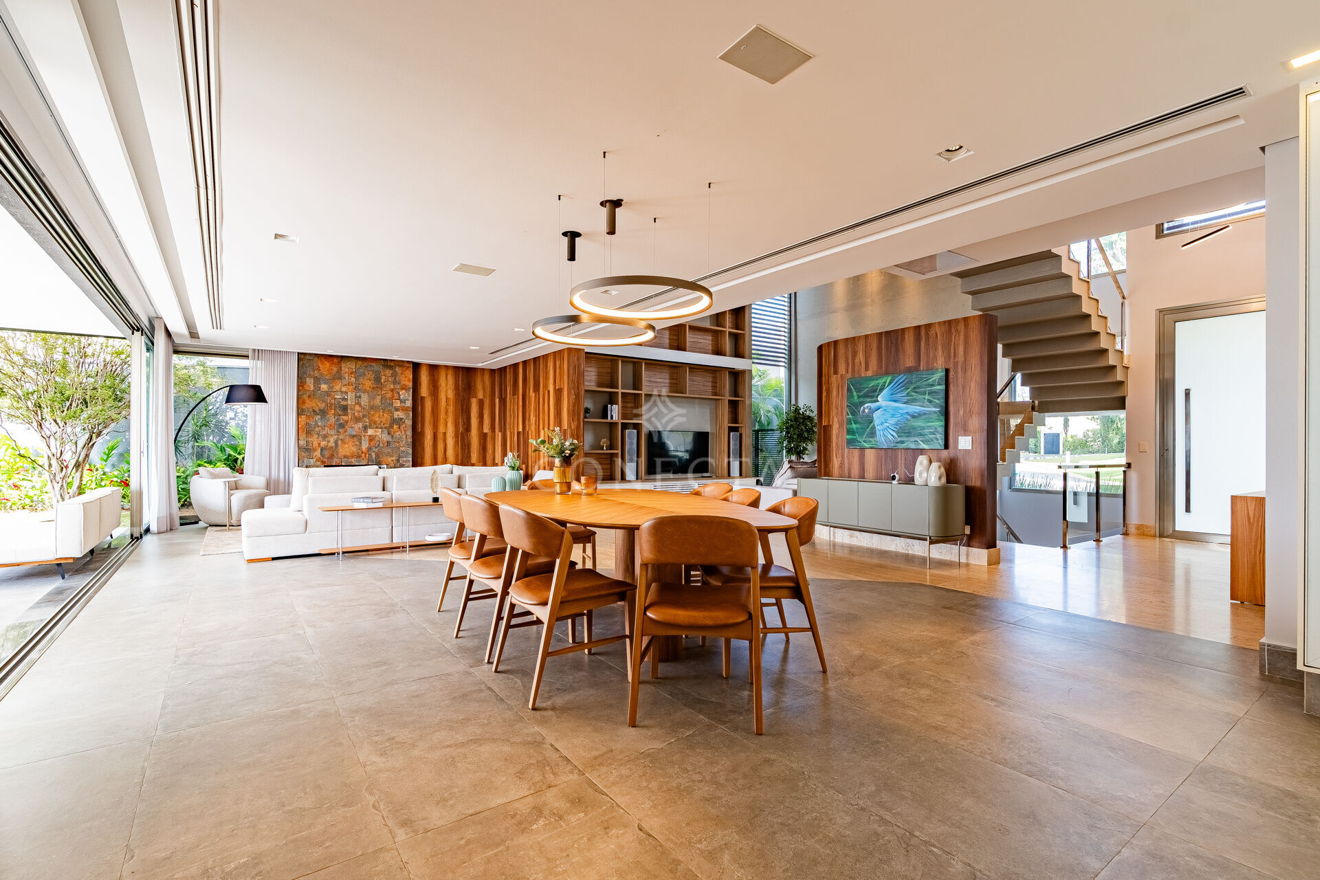 Casa para alugar com 5 quartos, 840m² - Foto 17