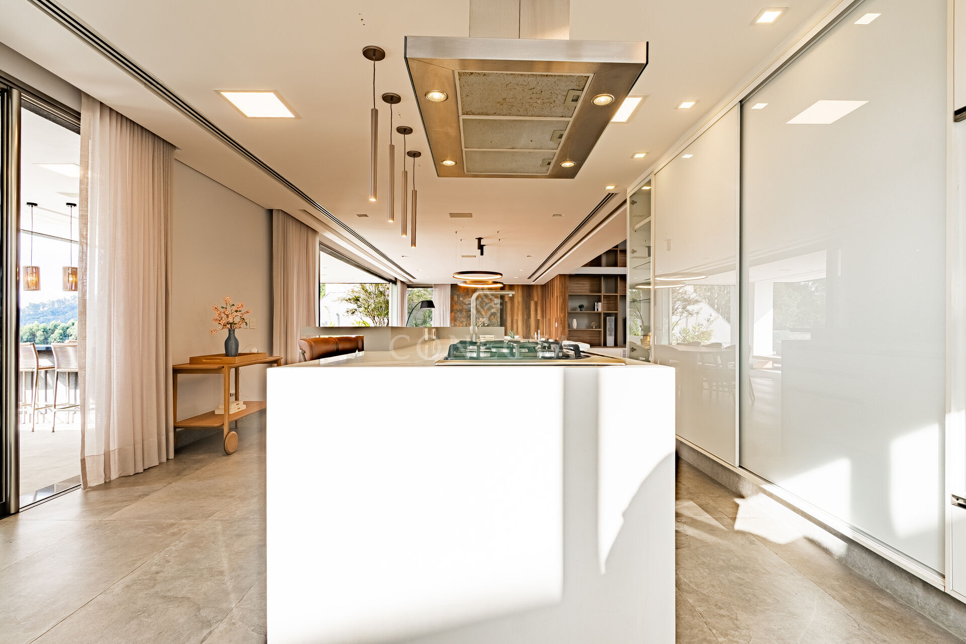 Casa para alugar com 5 quartos, 840m² - Foto 20