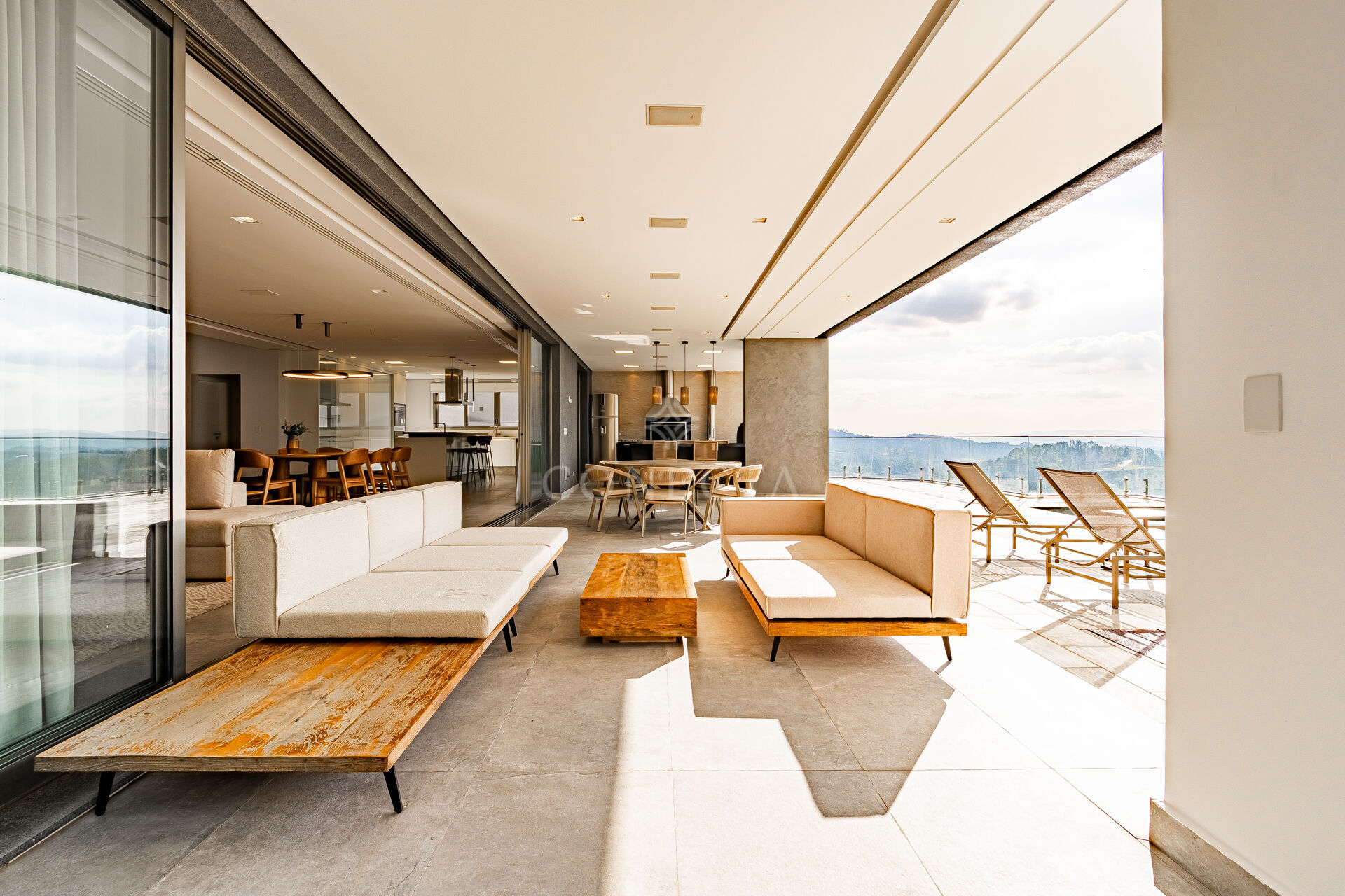 Casa para alugar com 5 quartos, 840m² - Foto 7
