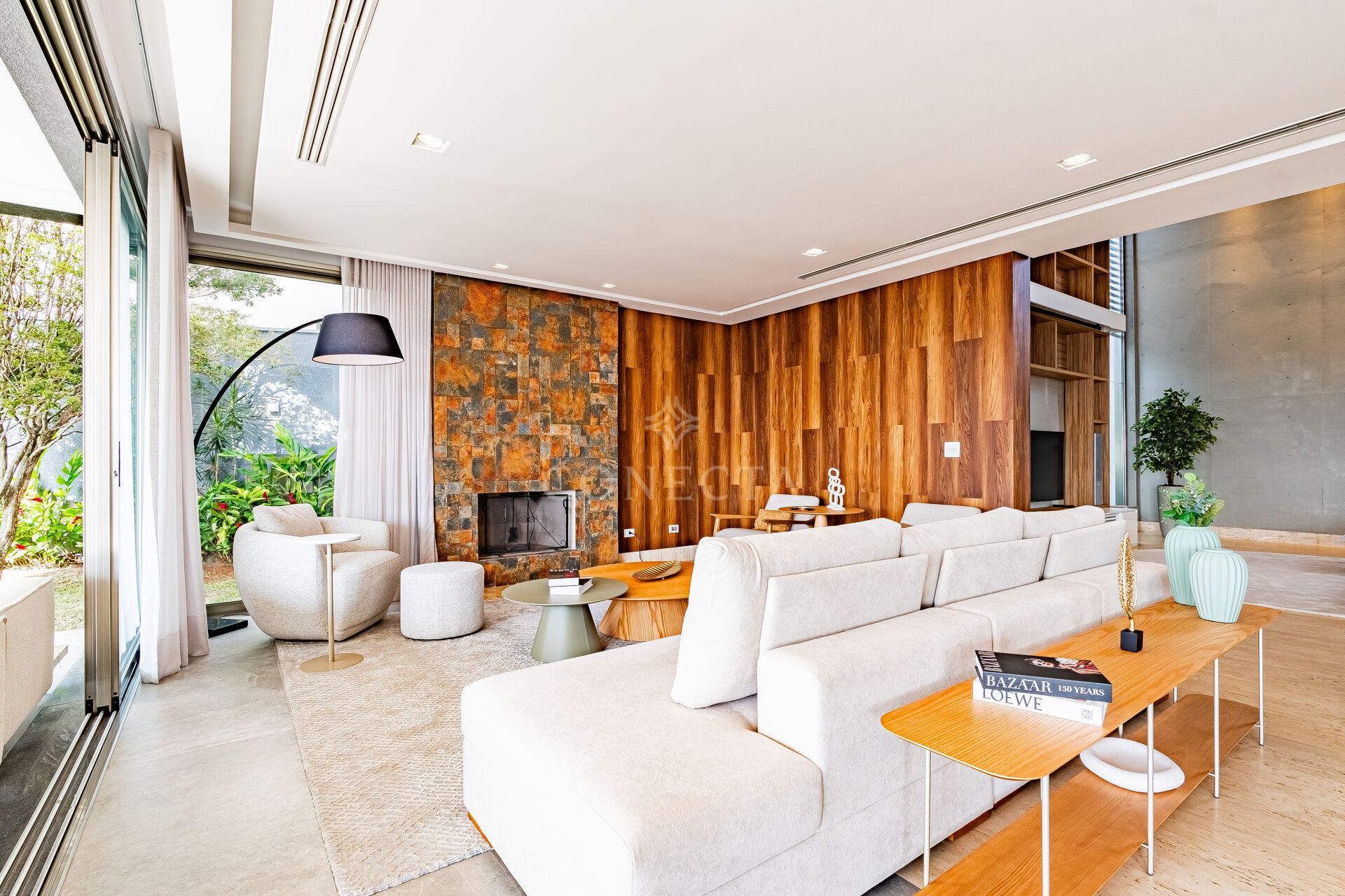Casa para alugar com 5 quartos, 840m² - Foto 14