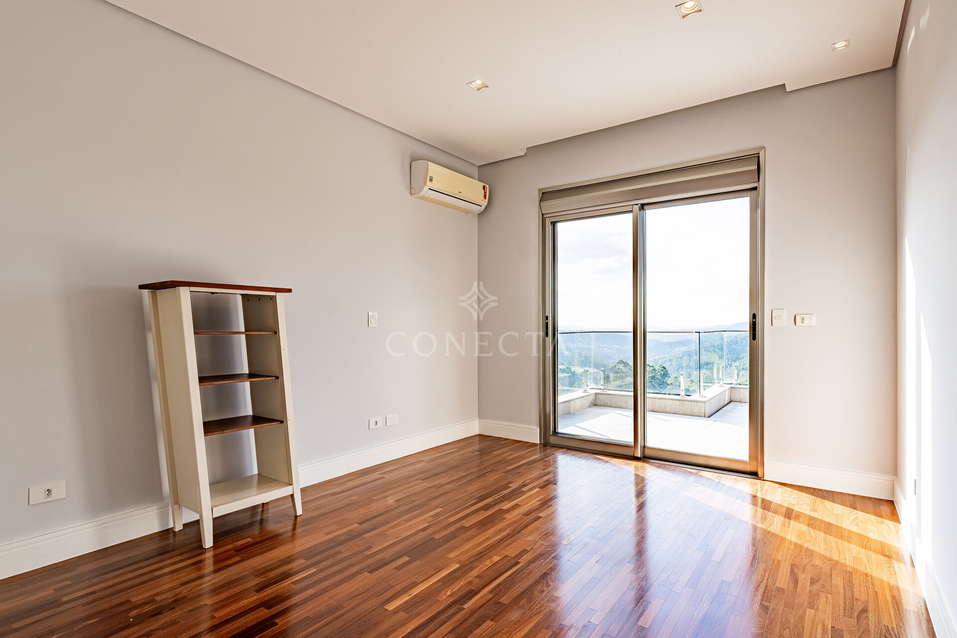 Casa para alugar com 5 quartos, 840m² - Foto 44