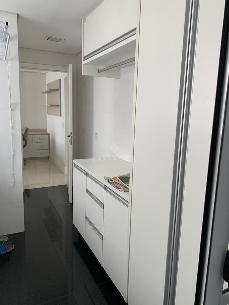 Apartamento, 3 quartos, 235 m² - Foto 9