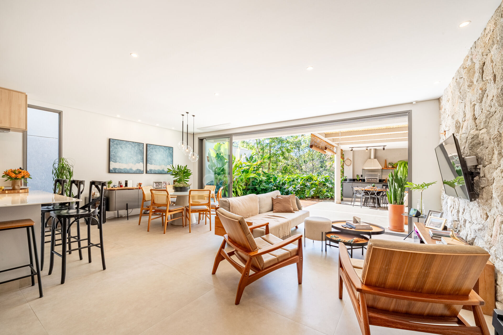 Casa, 3 quartos, 200 m² - Foto 2