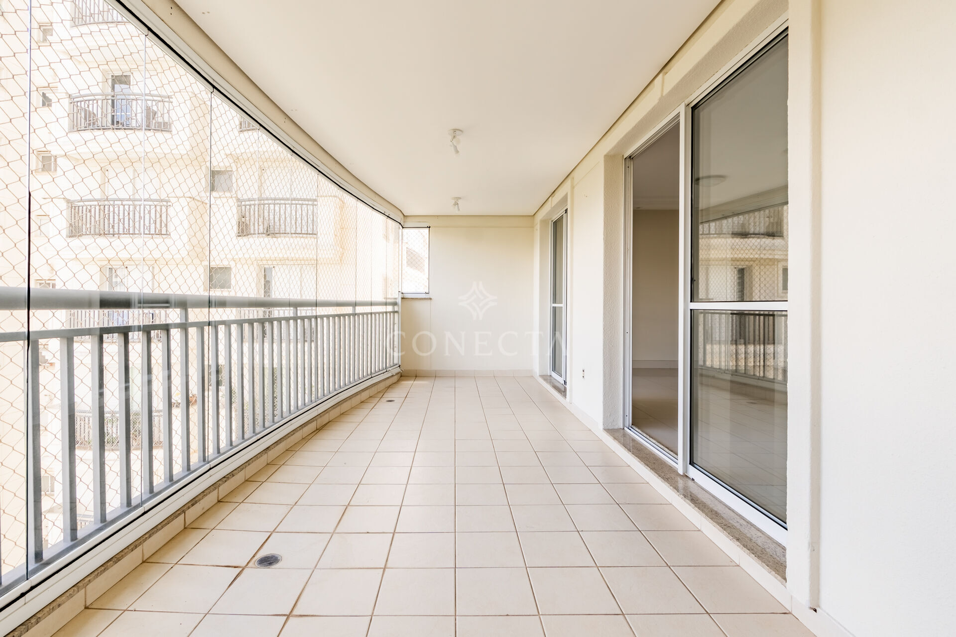 Apartamento, 4 quartos, 340 m² - Foto 1