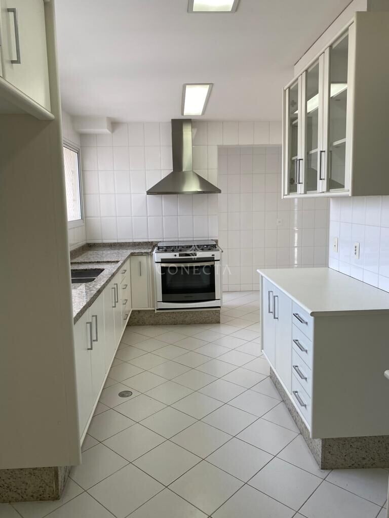 Apartamento à venda com 4 quartos, 340m² - Foto 6