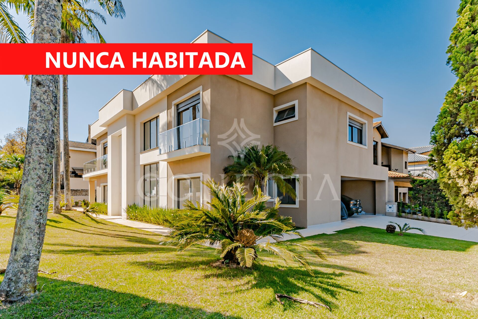 Casa à venda com 4 quartos, 500m² - Foto 1