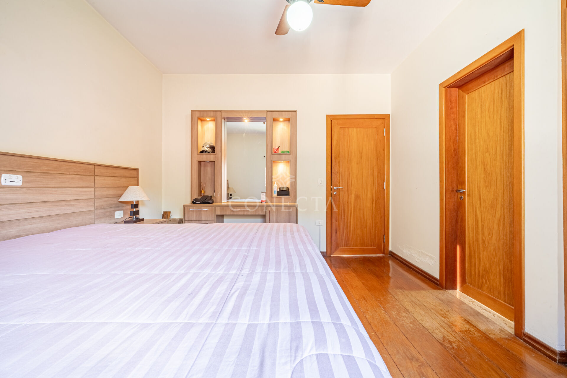 Casa, 4 quartos, 280 m² - Foto 34