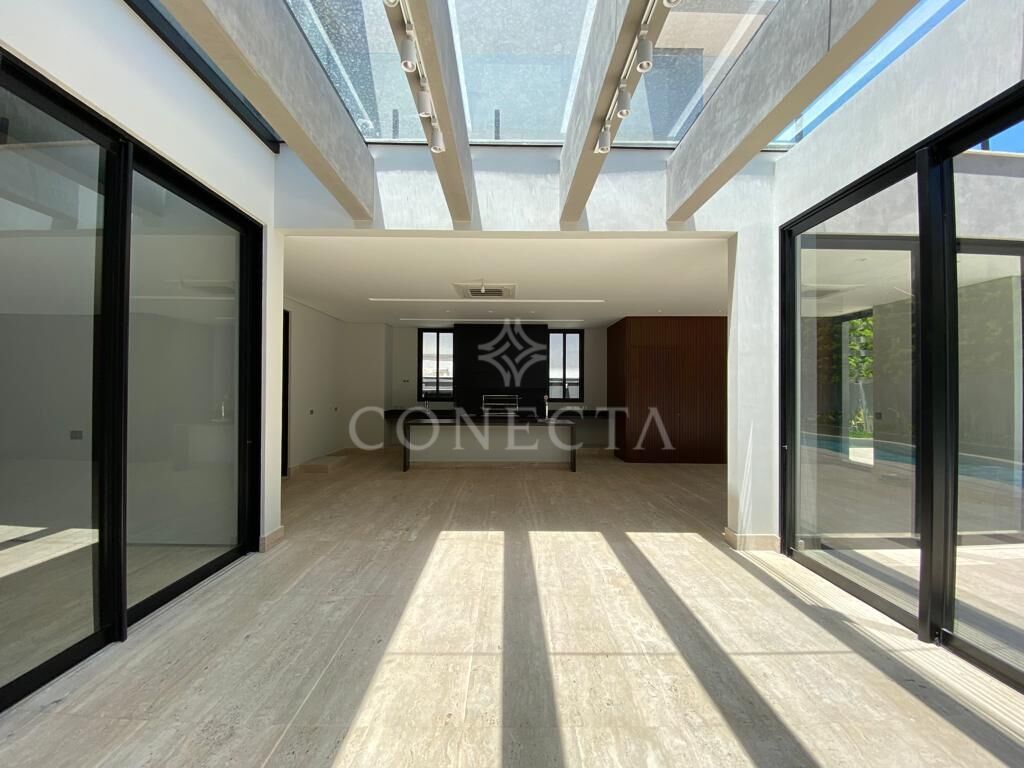 Casa à venda com 5 quartos, 1050m² - Foto 13