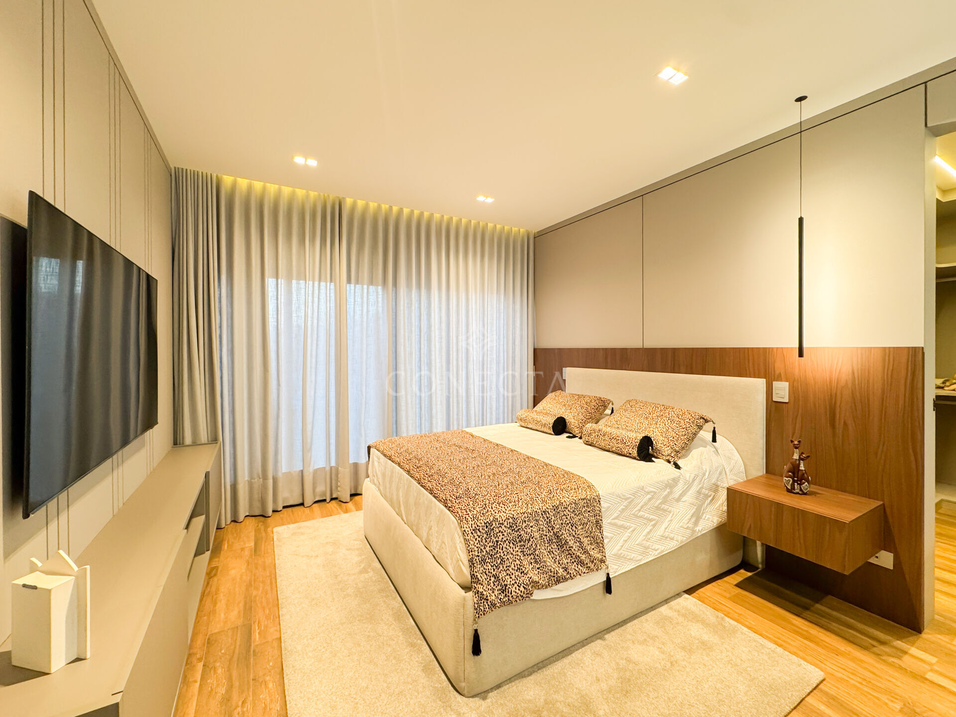 Casa à venda com 5 quartos, 1050m² - Foto 45
