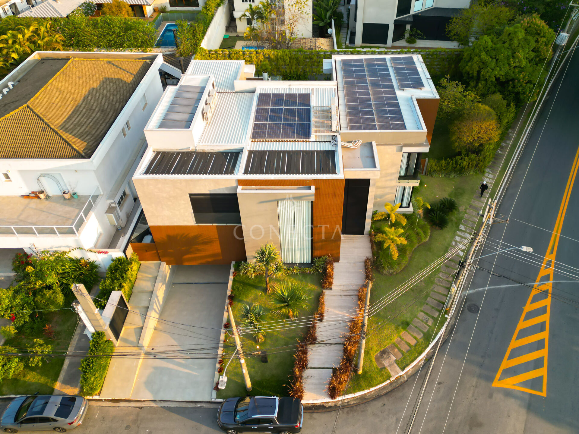 Casa à venda com 5 quartos, 1050m² - Foto 3